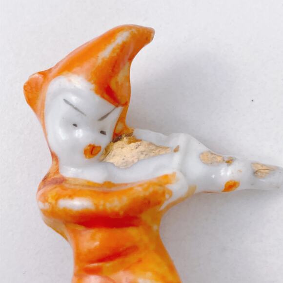 Mid Century Japan Porcelain Violinist Figurine Orange White Hand Painted Decor - Picture 3 of 11